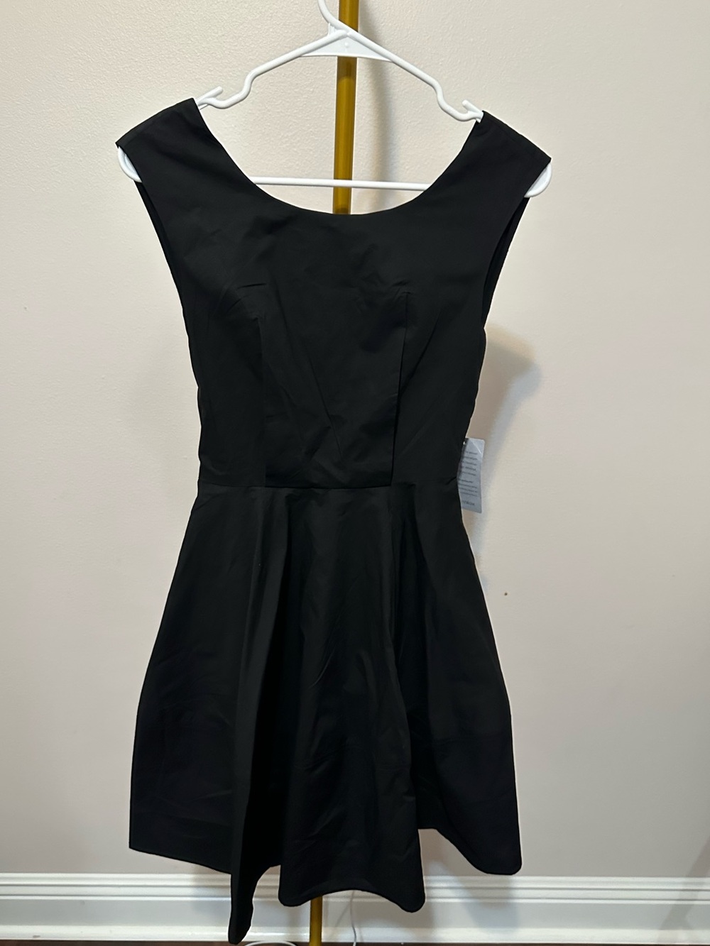 MELLODAY Black Scoop Neck Fit & Flare Mini Dress